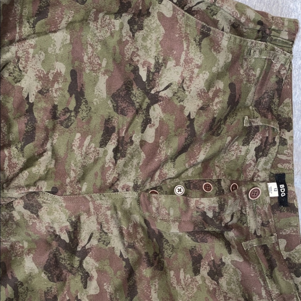 BDG Camo stretch womens jogger button up